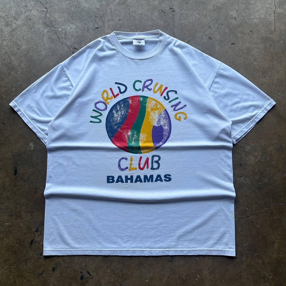 (XL) World Cruising Club Bahamas Tee